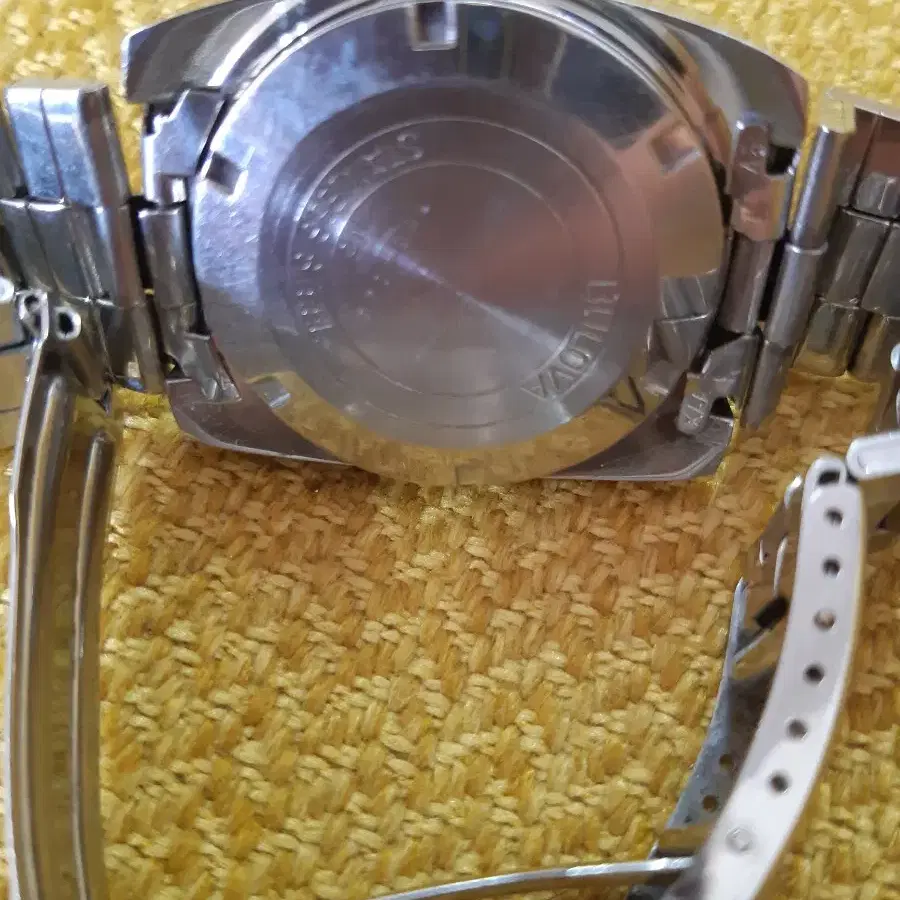 BULOVA 23석 오토메틱 시계 케이스 N6