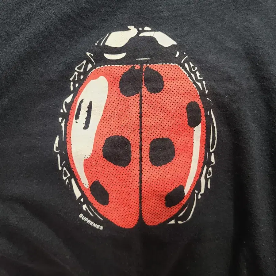 슈프림 18ss ladybug 레이디버그 반팔티셔츠