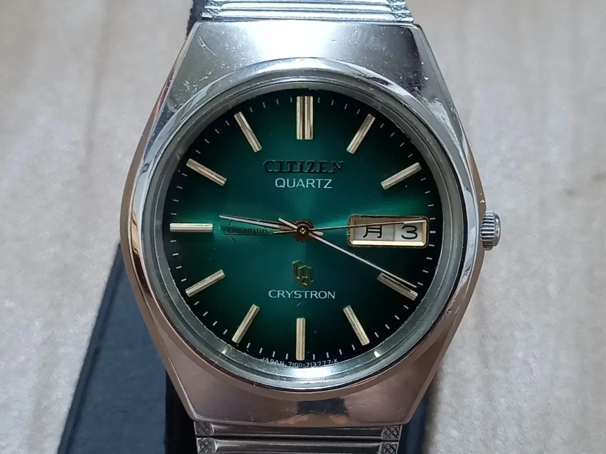 Citizen Watch Vintage 80's Creston Quartz Men's Steel