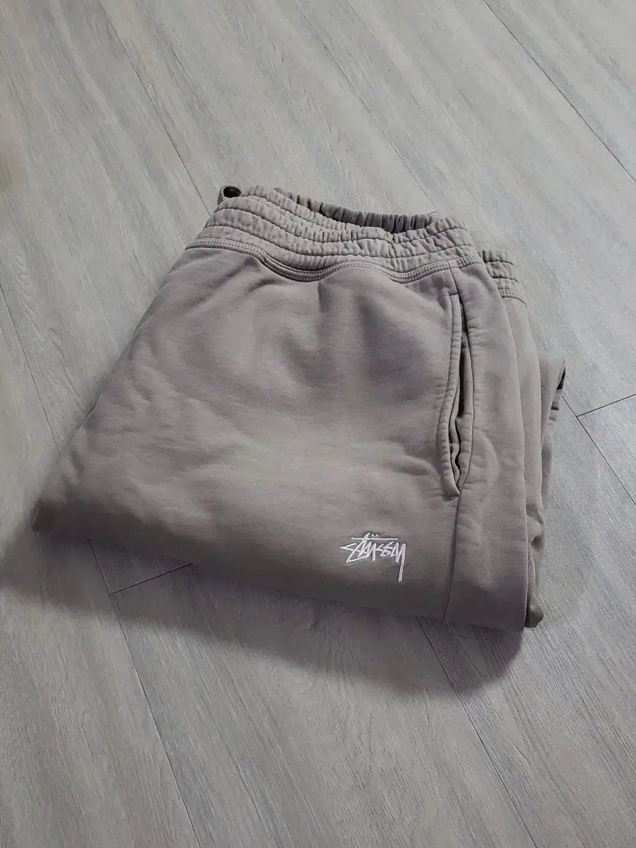 Stussy 23 F/W Sweatpants