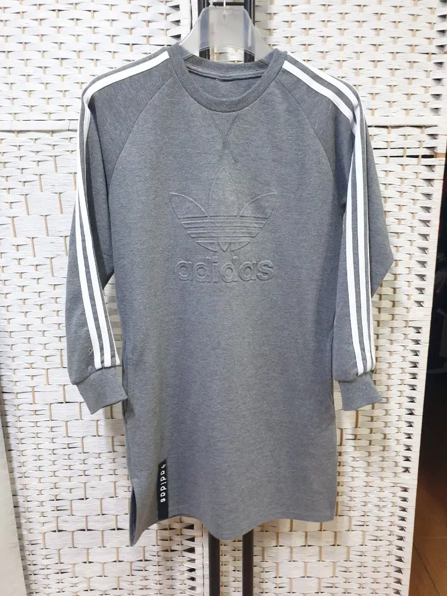 (1607) ADIDAS 아디다스 스포츠  롱 티셔츠 90 S