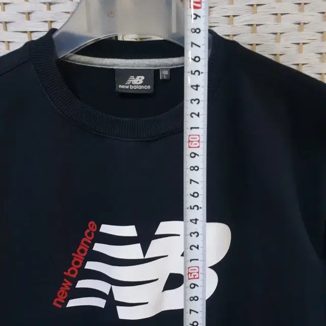 (1753) new balance 뉴발란스 스포츠 맨투맨 100 L