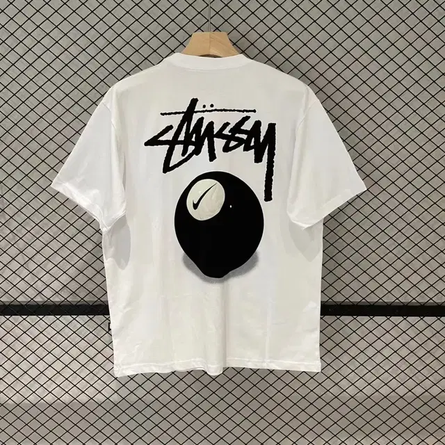 코튼 모던 남자 티 슬리브Stussy