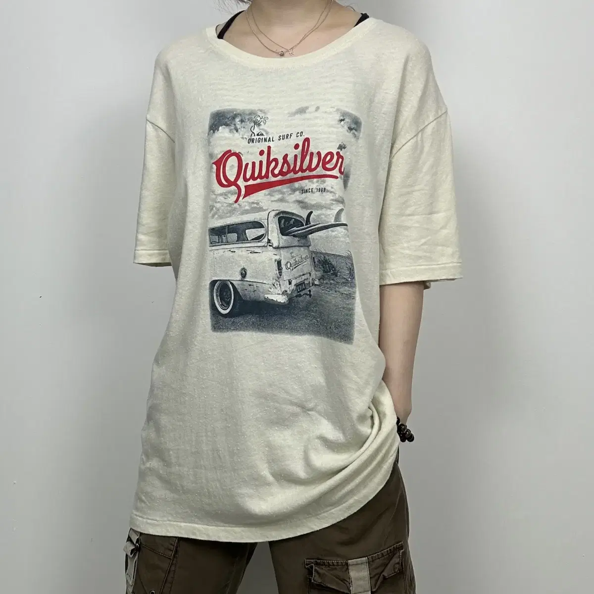 00s Quicksilver Single-Stitch Vahn Short Sleeve Tee