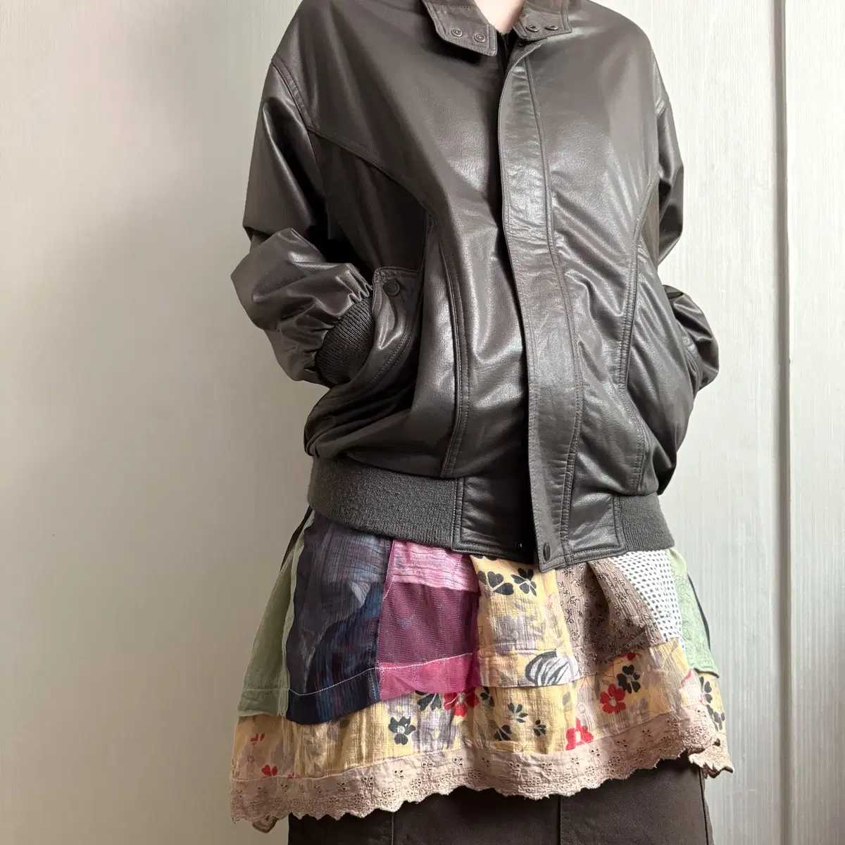 Coating bomber jacket