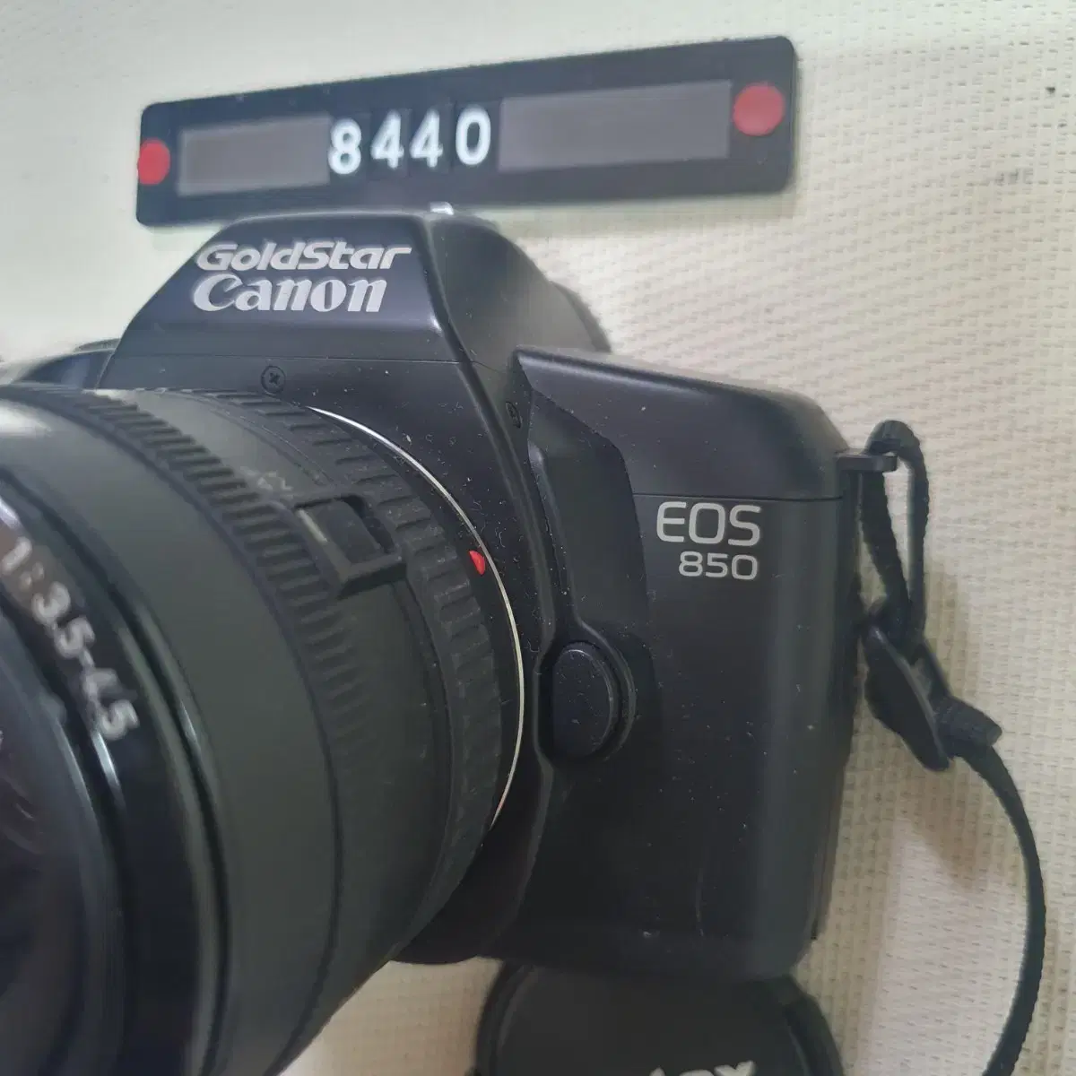 캐논 EOS 850 필름카메라 35~70mm 렌즈 장착