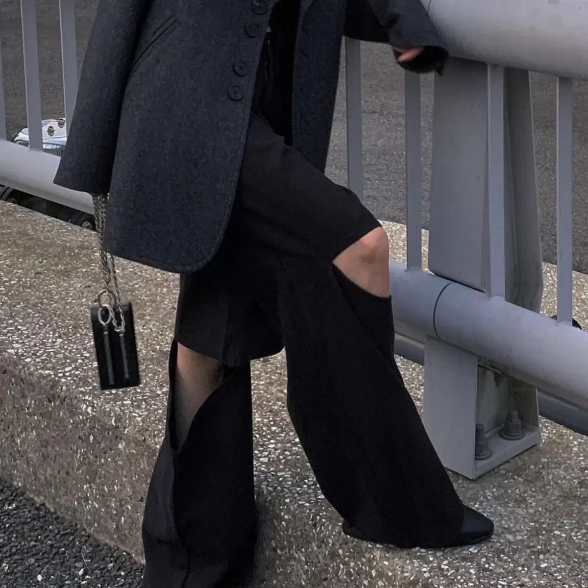 트리밍버드 Knee Slit Wide Pants