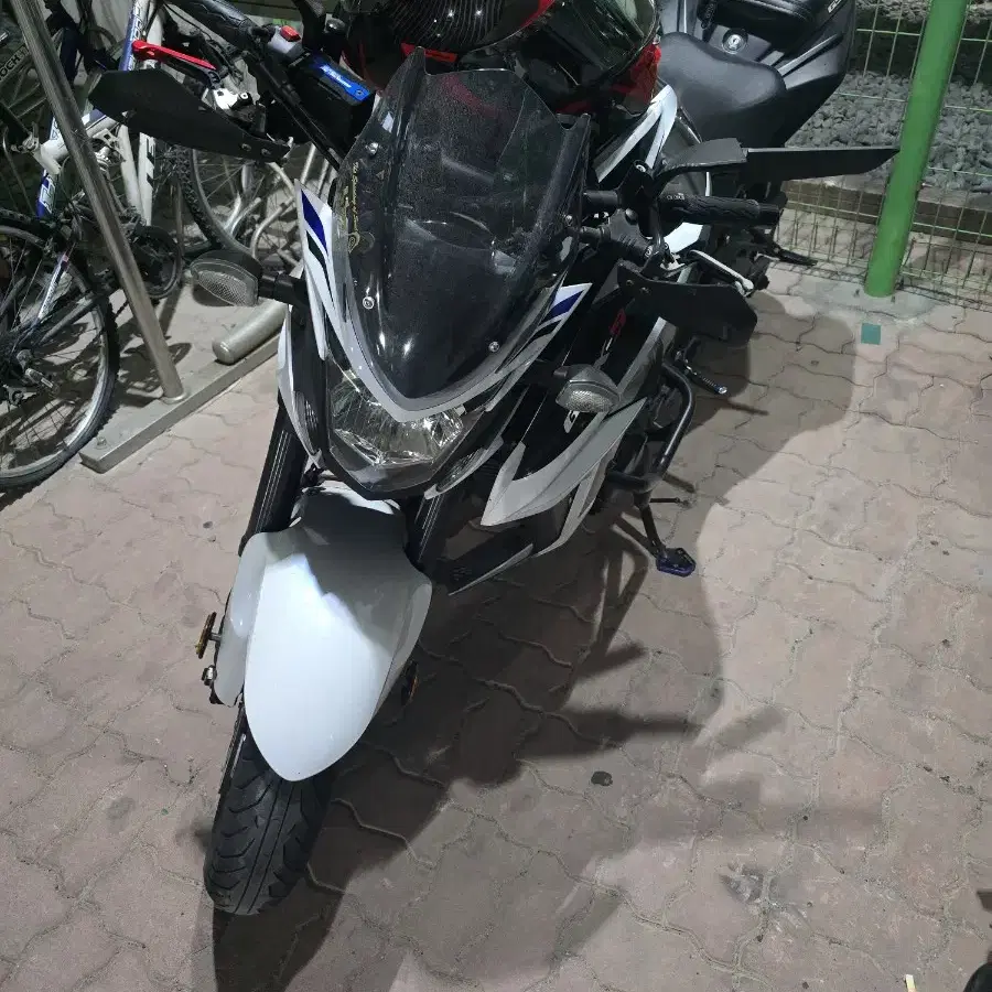 gsx s 750