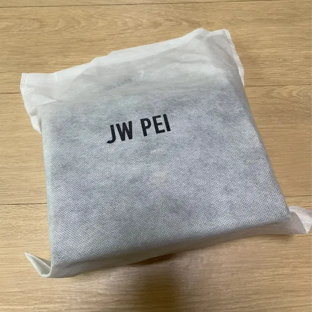 JW PEI 미니 플립백