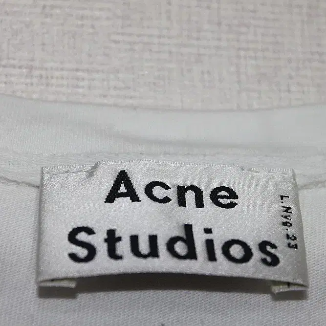 Acne Studios아크네스투디오 M