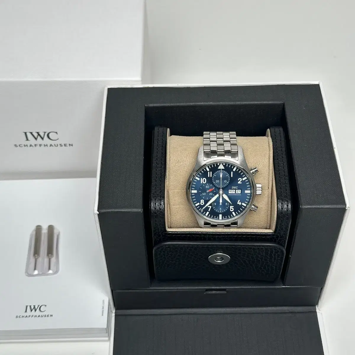 IWC 파일럿 크로노그래프 어린왕자 에디션 남성시계 377717 43mm