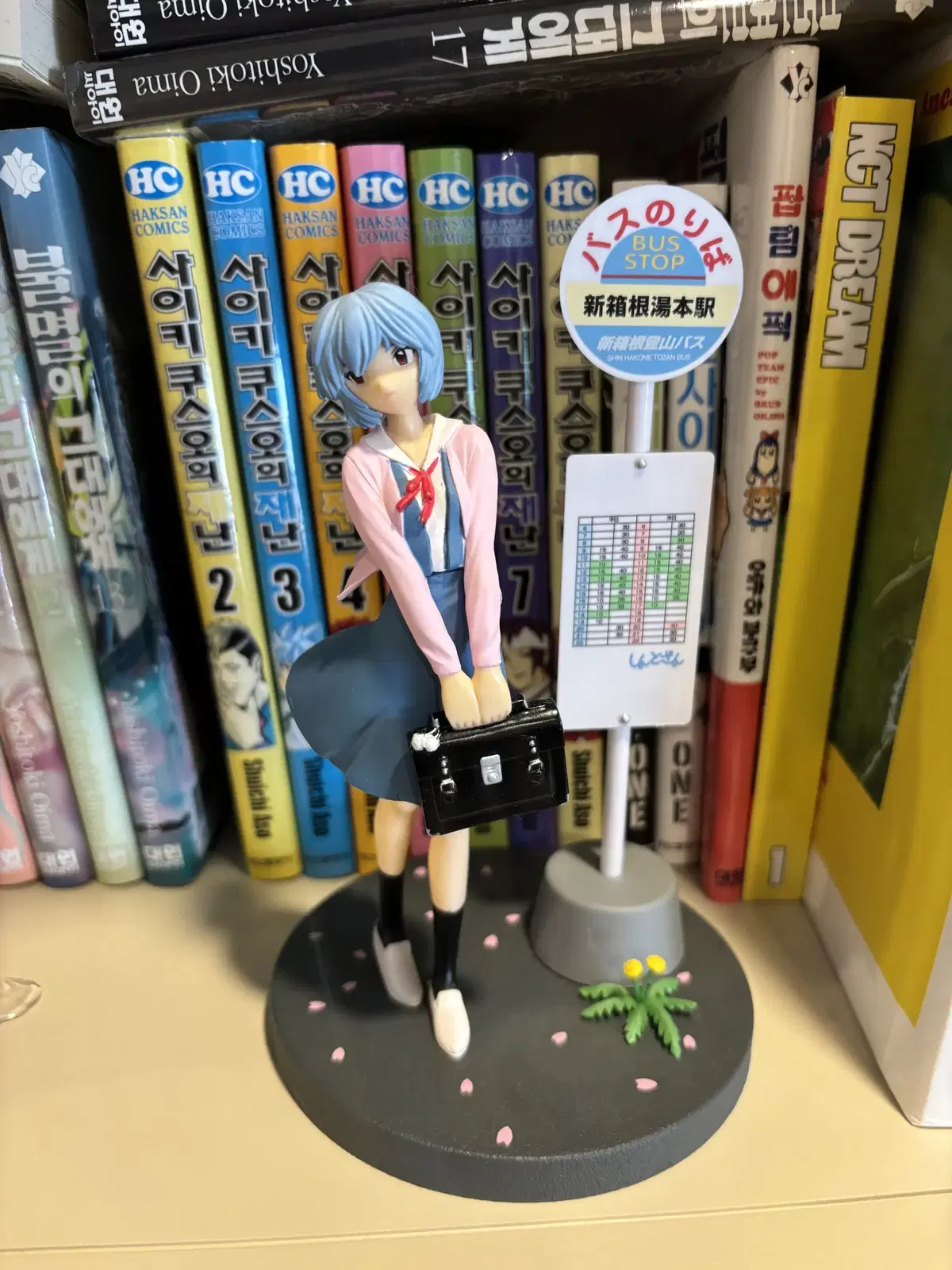 Evangelion Ayanami lay Bus Stop Going to School Figures