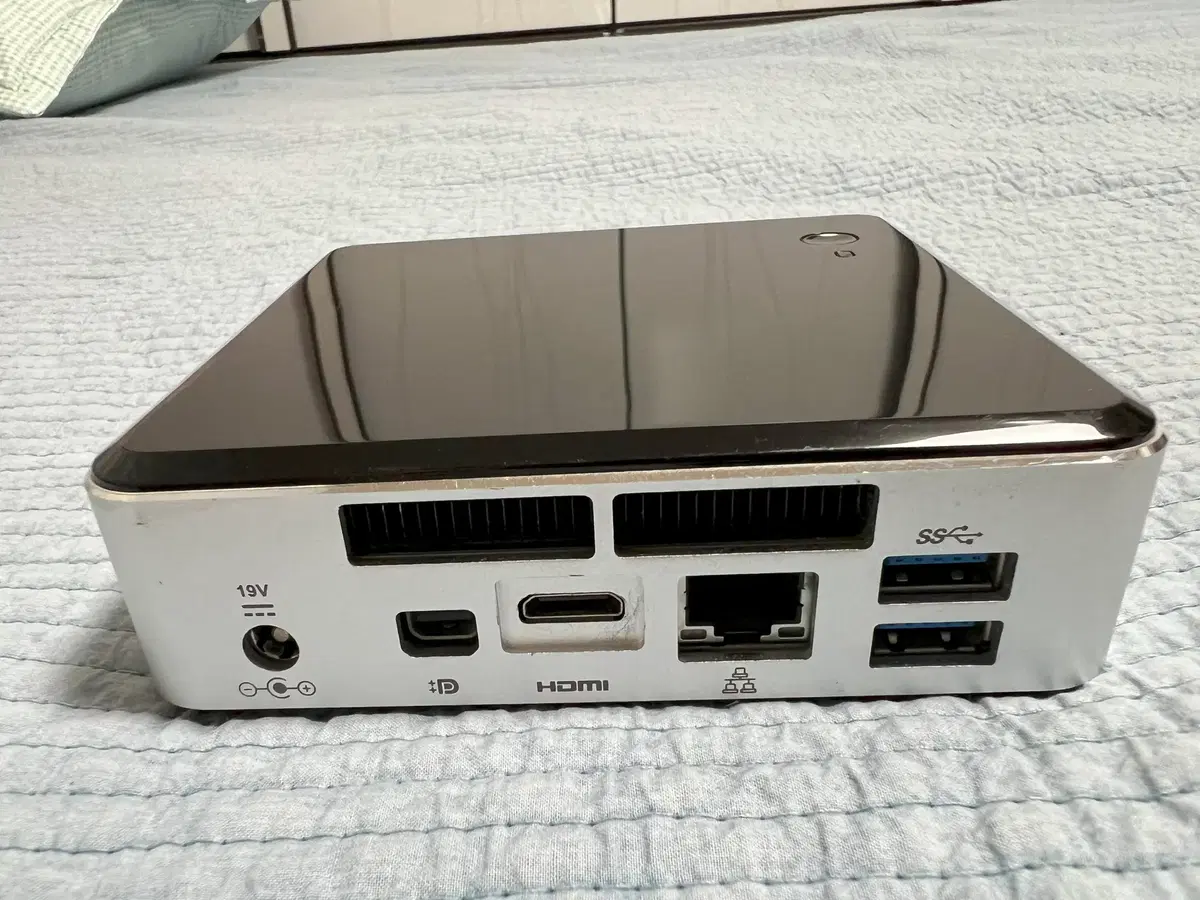 NUC i5-4250U