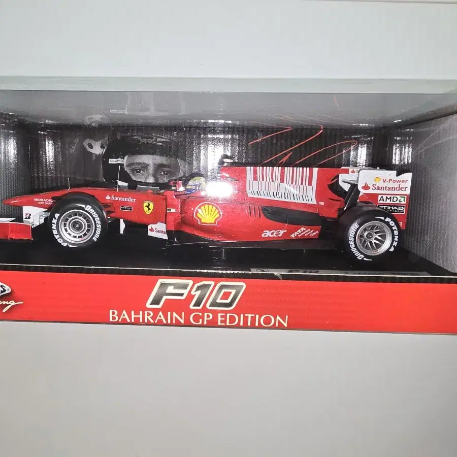 핫 휠 1/18 빅스케일 F1 페라리 F10 F.MASSA . 타미야 반