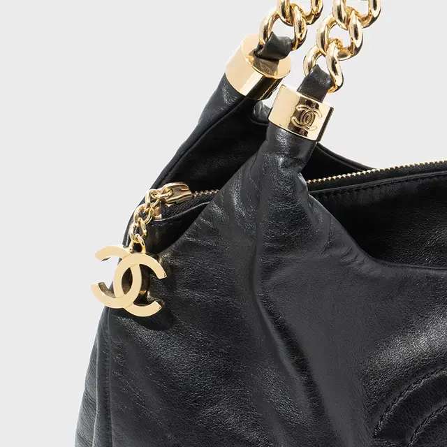 CHANEL casual bag