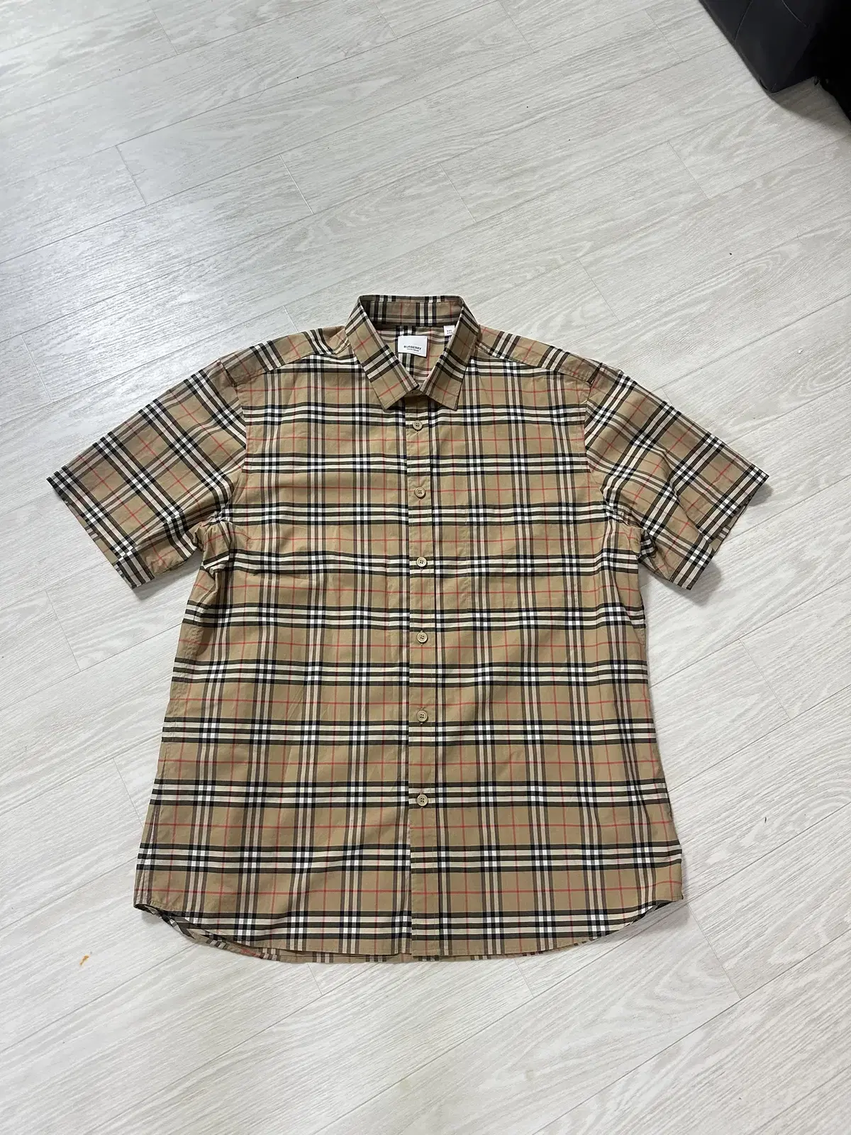 Genuine Burberry Shirt XXL /110 Malleable 63 Length78