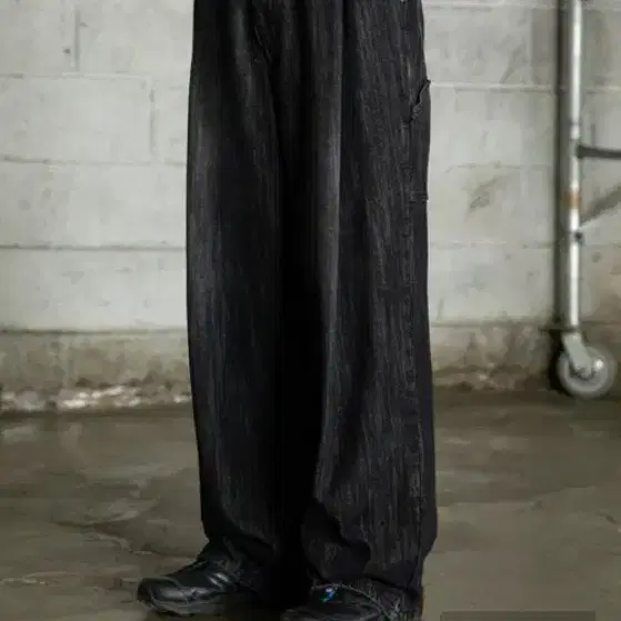 비긴 202 Carpenter Denim Pants