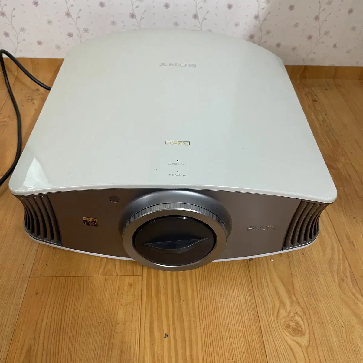 sony vpl-vw50