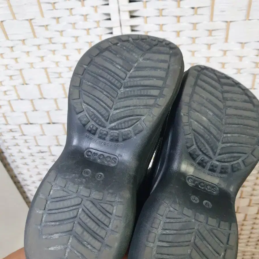 crocs 크록스 베이 클로그 블랙  샌들 아쿠아슈즈 250mm