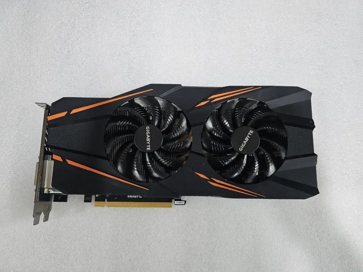 2팬 테스트 후 출고 지포스 GTX1070 WINDFORCE OC 8G