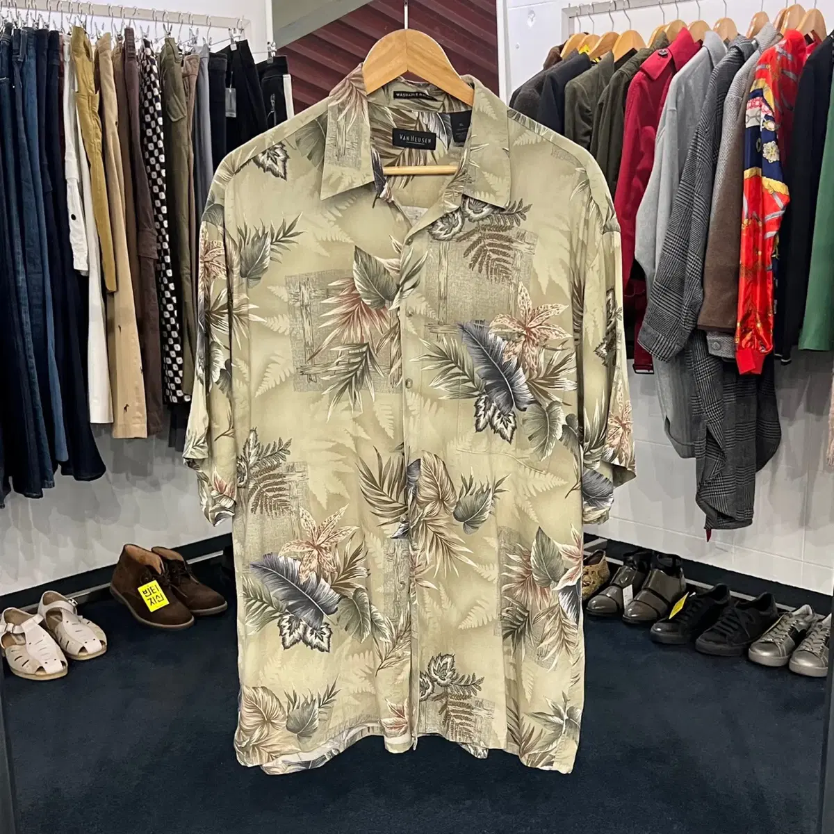 [Tacto] [XL] VAN HEUSEN Vintage Hawaiian Shirt