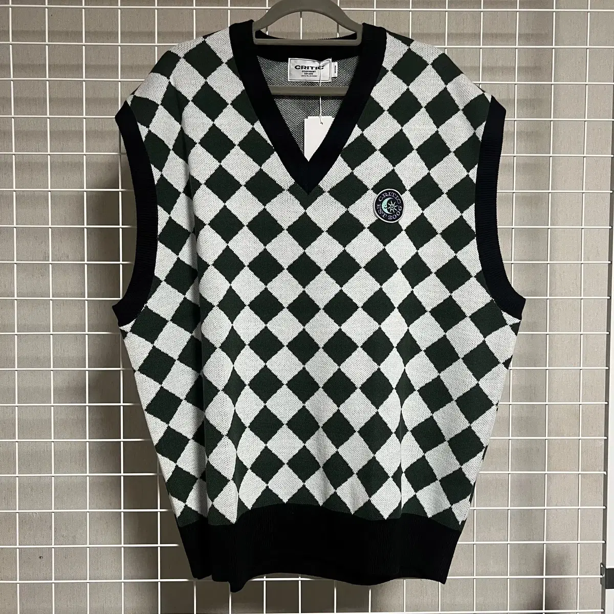 Critique CHECKER BOARD KNIT Vest Green M