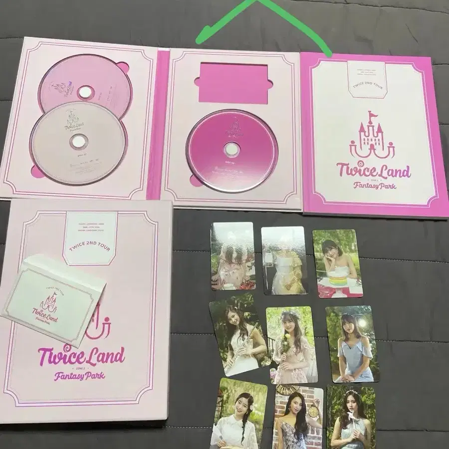 트와이스 dvd  한정판 2가지 버젼 (포카0) / 슈퍼이벤트 남음