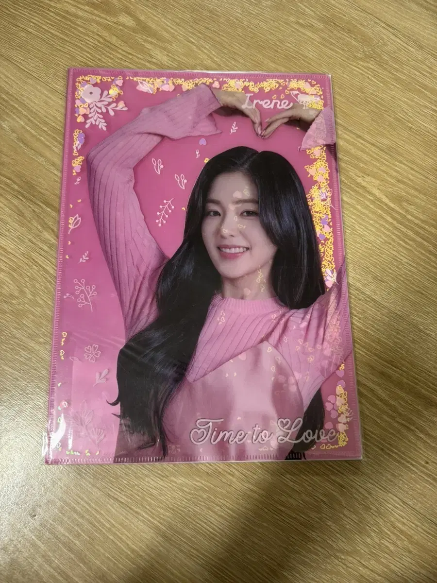 Red Velvet irene Glitter Holder