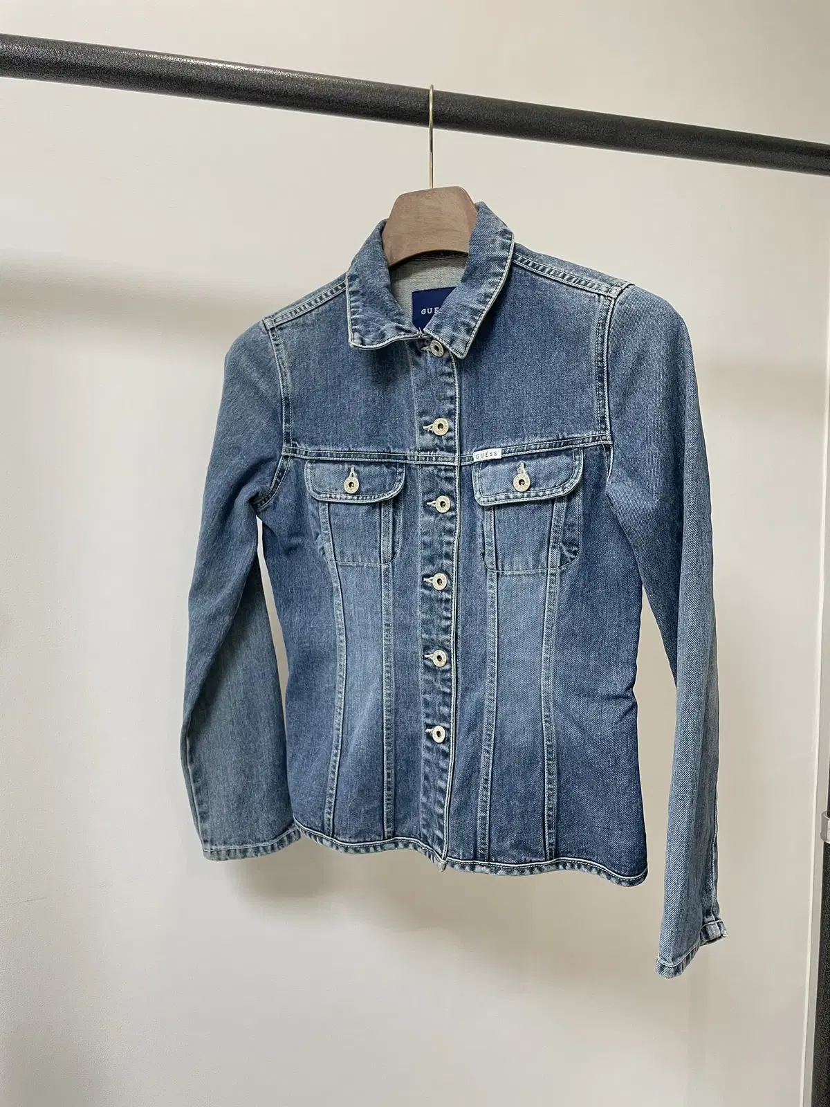 (90) 90s Old Guess Two-Pocket Denim Shirt Jacket