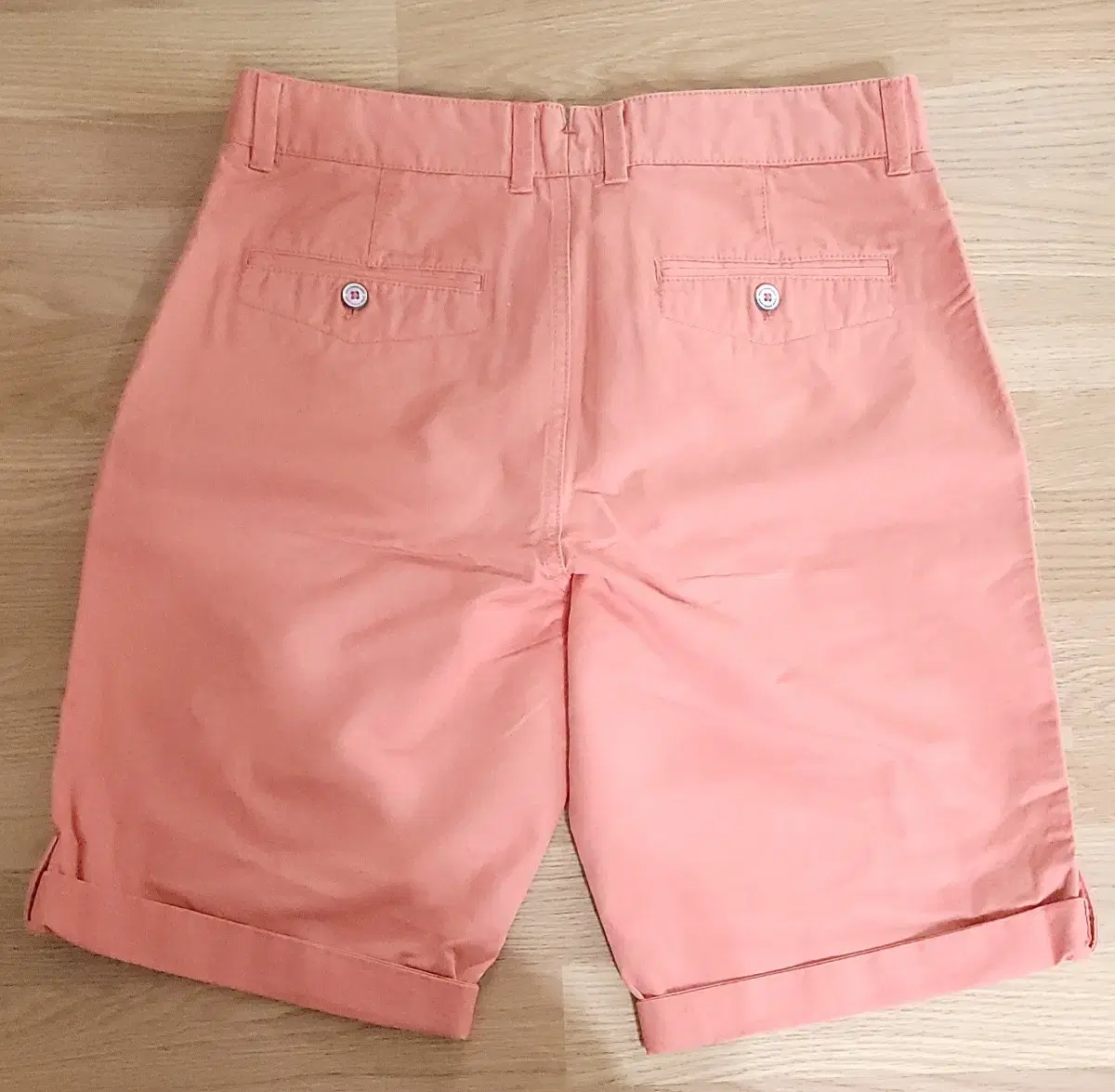 Sell your Andi vahn shorts