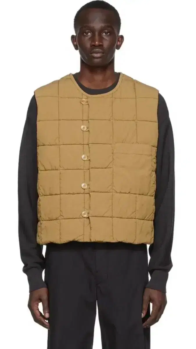 Panwan / Lemaire quilted vest 48 size new in box