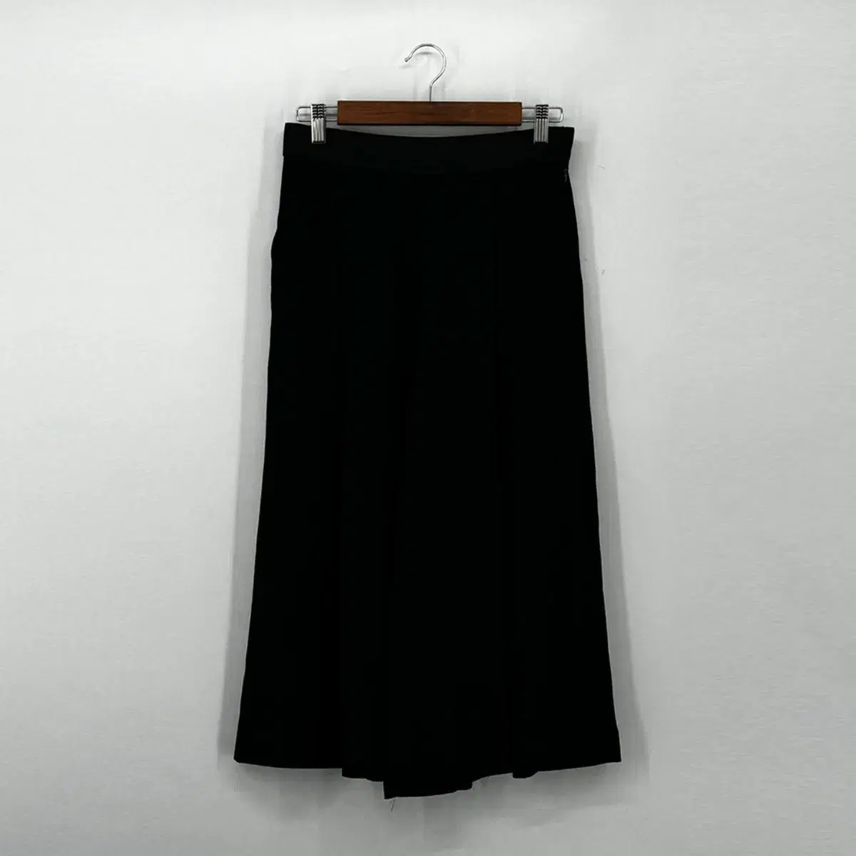 Banded Wide Leg Slacks Part 7 of 8 (66 size / BLACK)