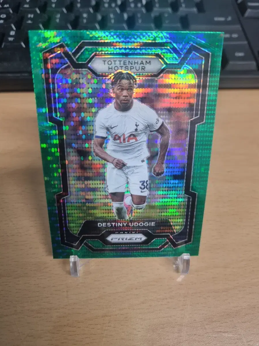 23-24 Panini Green Prism Silver Tottenham Destiny Udoji Football Card