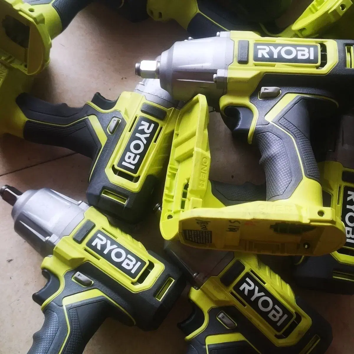 교세라 료비 하이토크 임팩렌치 임펙렌치 Ryobi