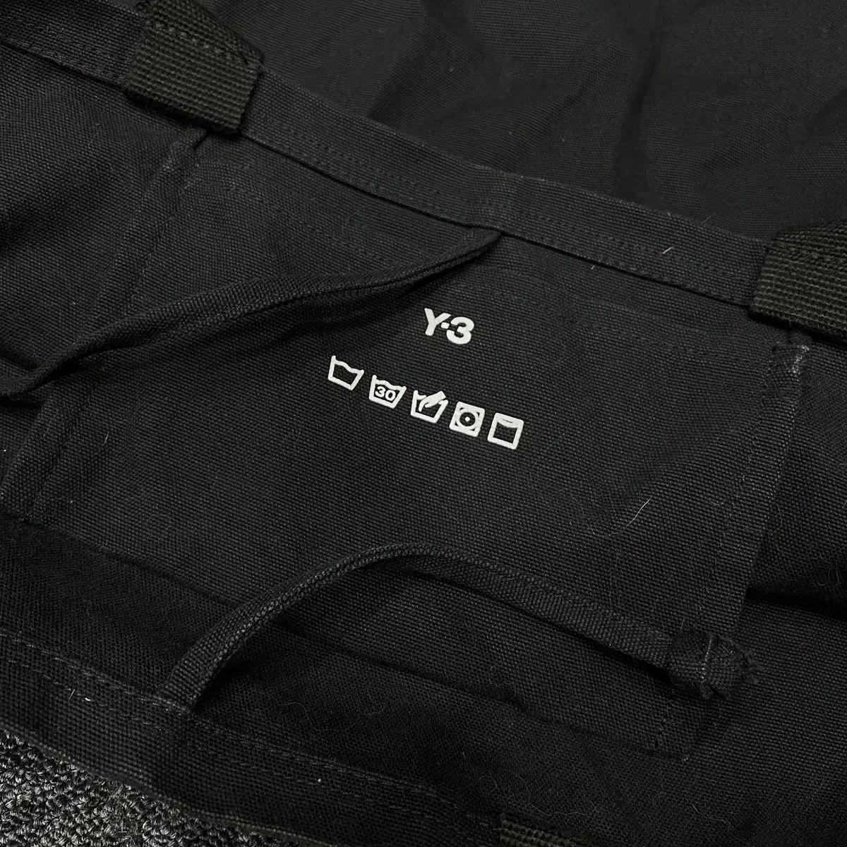 Y-3 요지야마모토 토트백