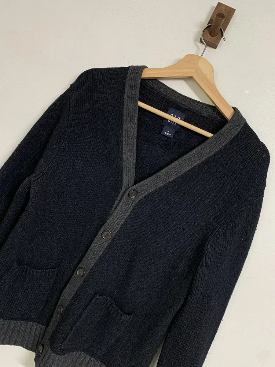 [M]00s Gap Vintage Wool-Blend Cardigan