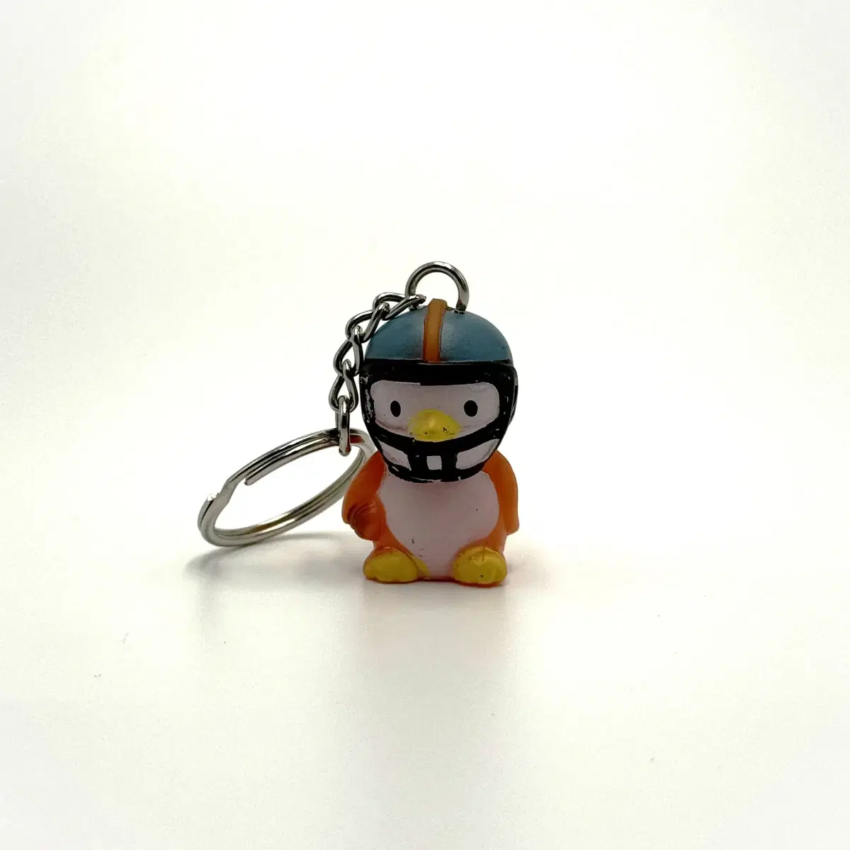 Vintage keychain Penguin helmet 빈티지키링