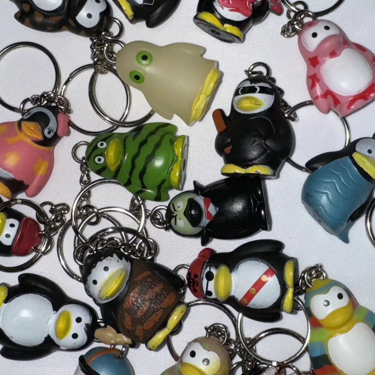 Vintage keychain Penguin helmet 빈티지키링