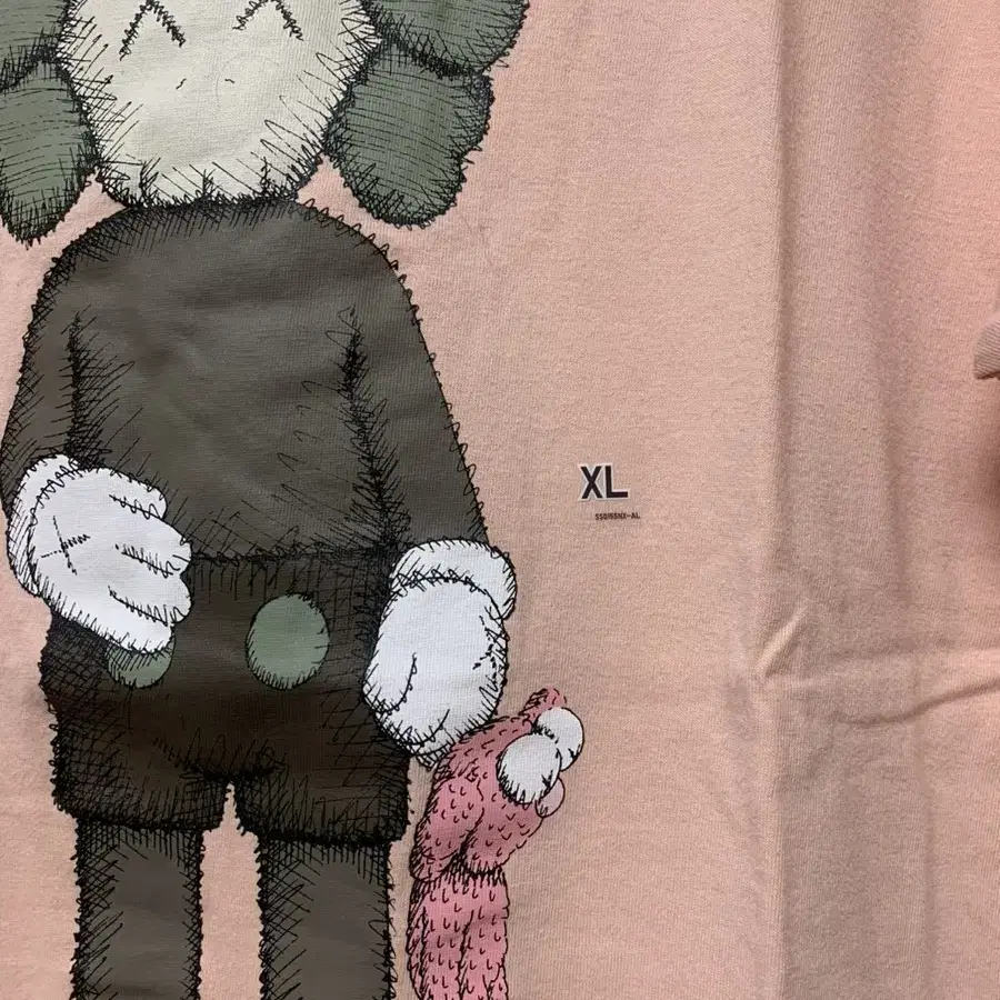 정품 kaws 카우스 콜라보티셔츠 남자 반팔티셔츠 남성 면티셔츠 xl