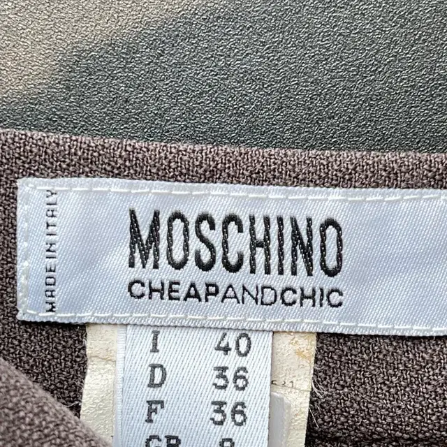 MOSCHINO 미니스커트 28 HS01091