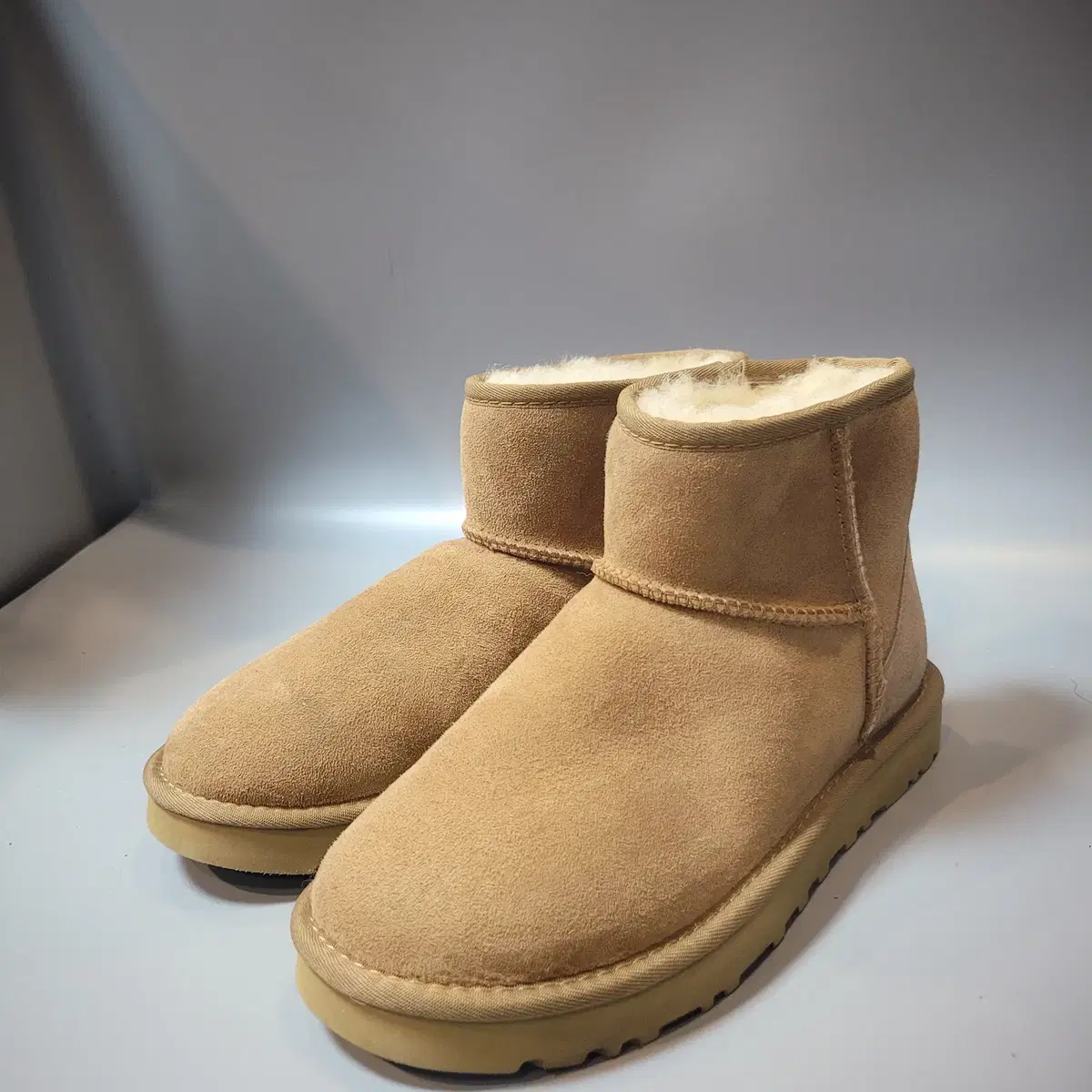 어그 UGG 베이지 부츠 260 사이즈