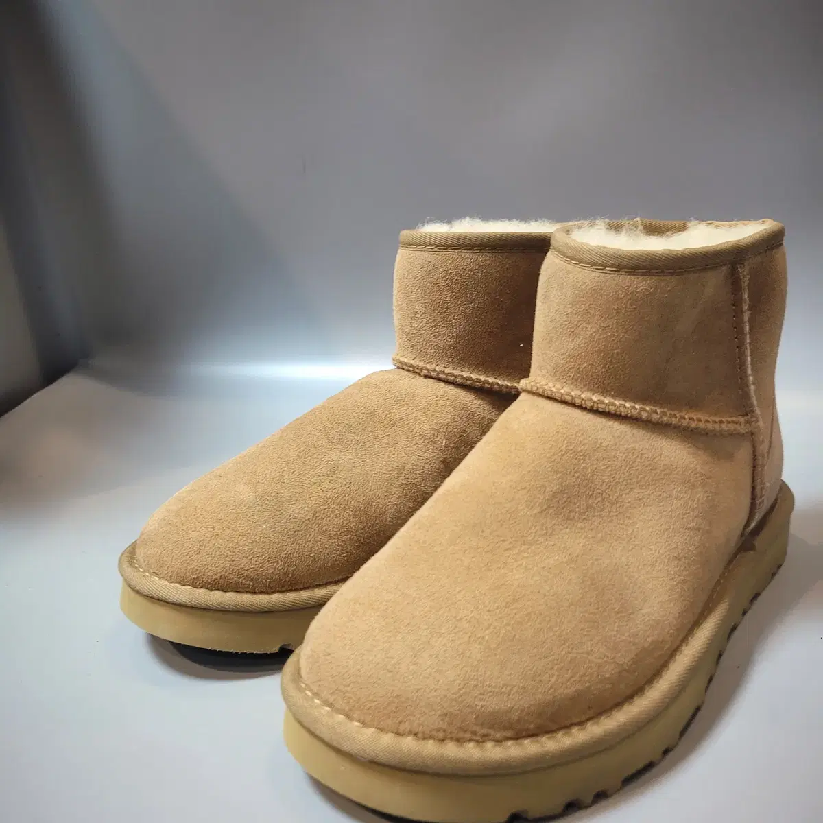 어그 UGG 베이지 부츠 260 사이즈