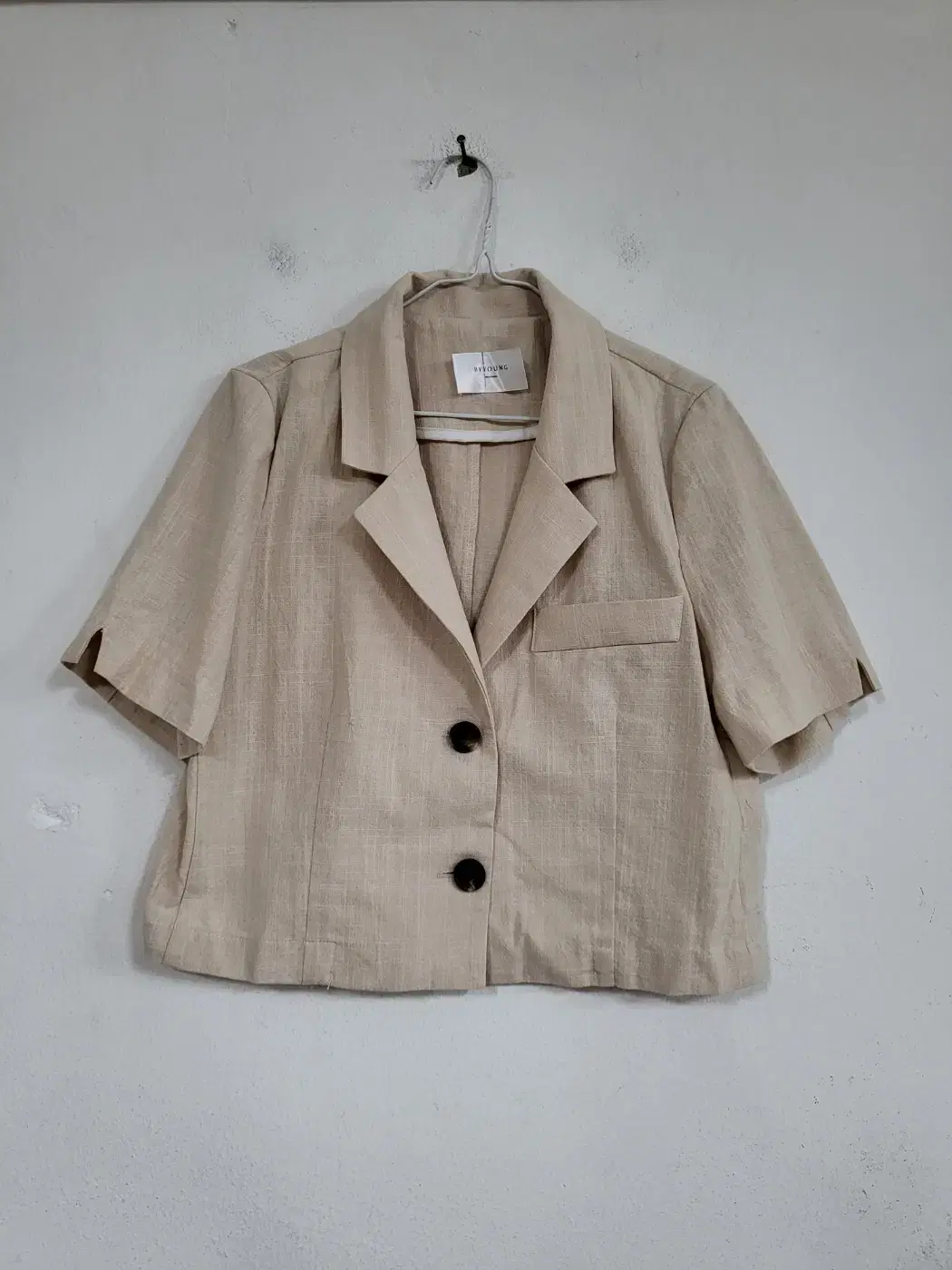 by young Women's Beige Linen Vahn Jacket 66