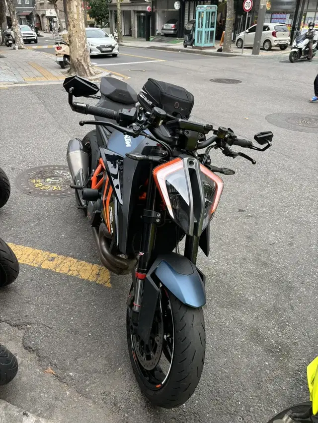 Ktm 슈퍼듀크1290r 3세대팔아요