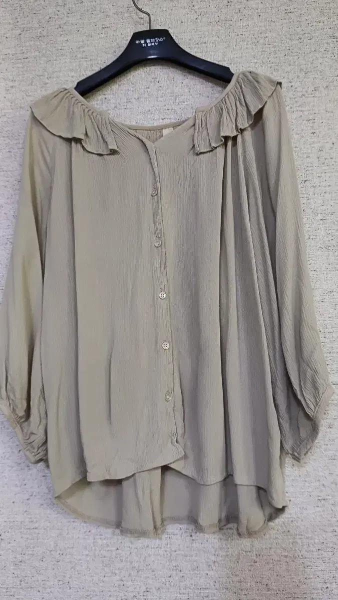 Ashley Jijimi Cotton Blouse (around 66)