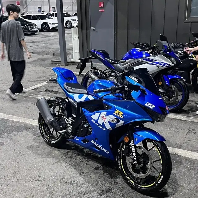 (개인) 스즈키 gsxr125 ABS GP블루  (블박2채널)