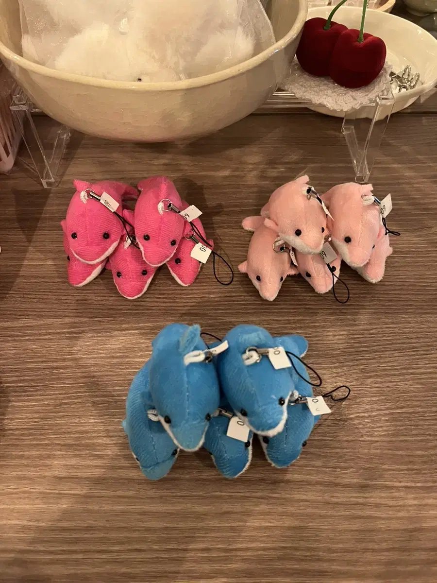 Dolphin keyring