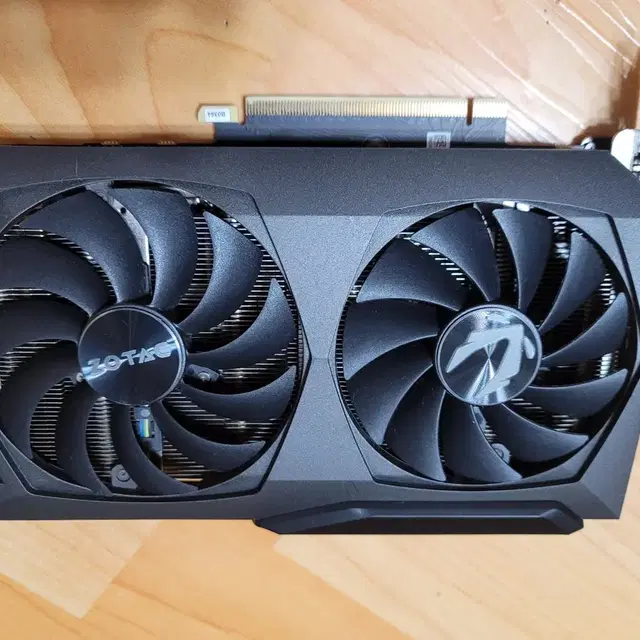 조텍 rtx3070 그래픽카드 판매합니다