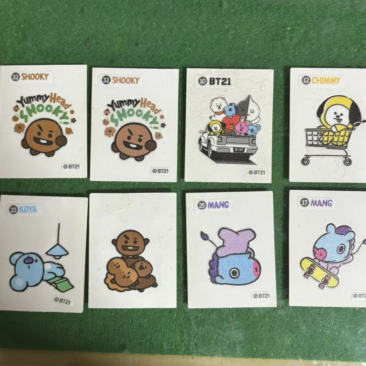 BT21 띠부씰