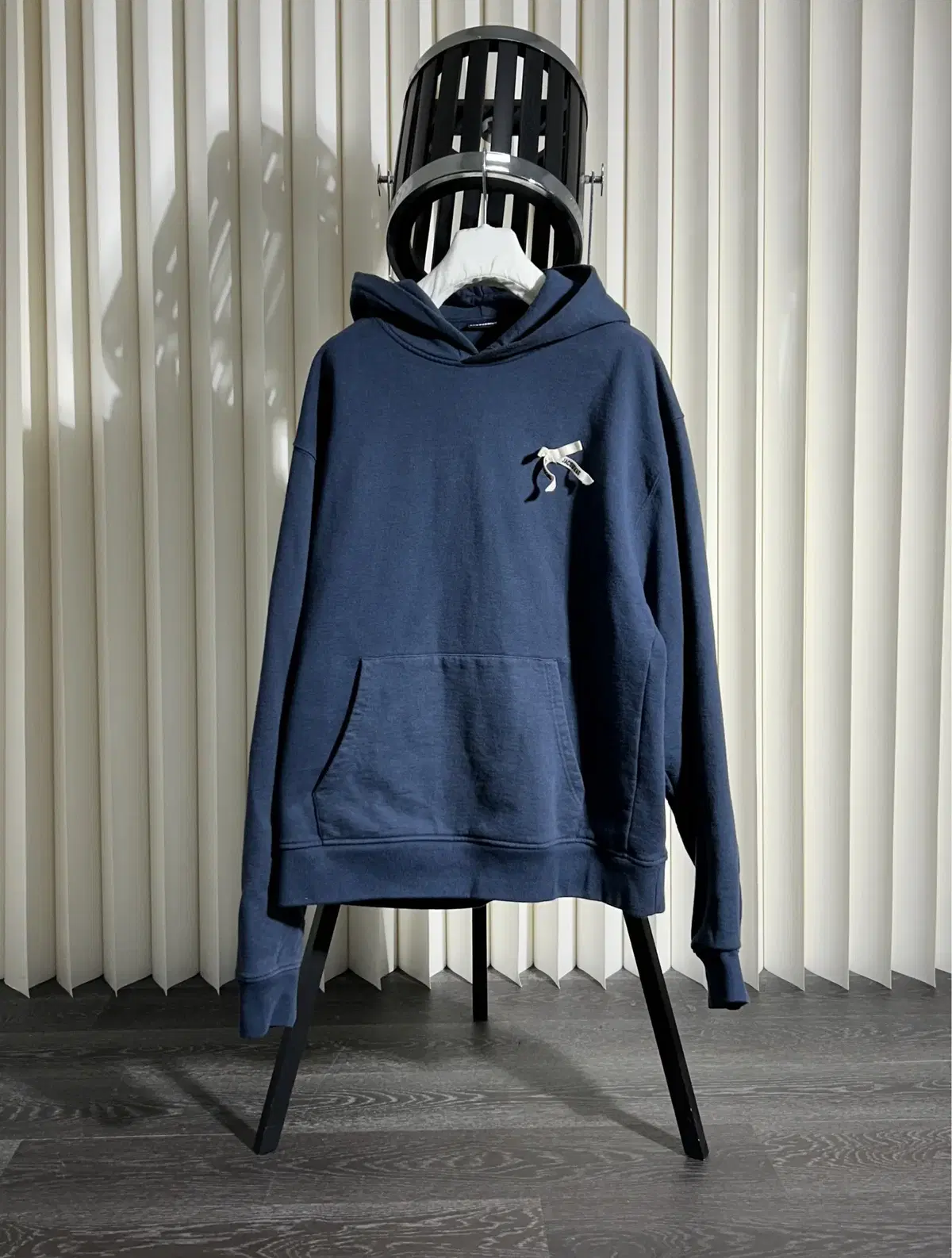 [XL] Jacquemus Bow Tie Hoodie